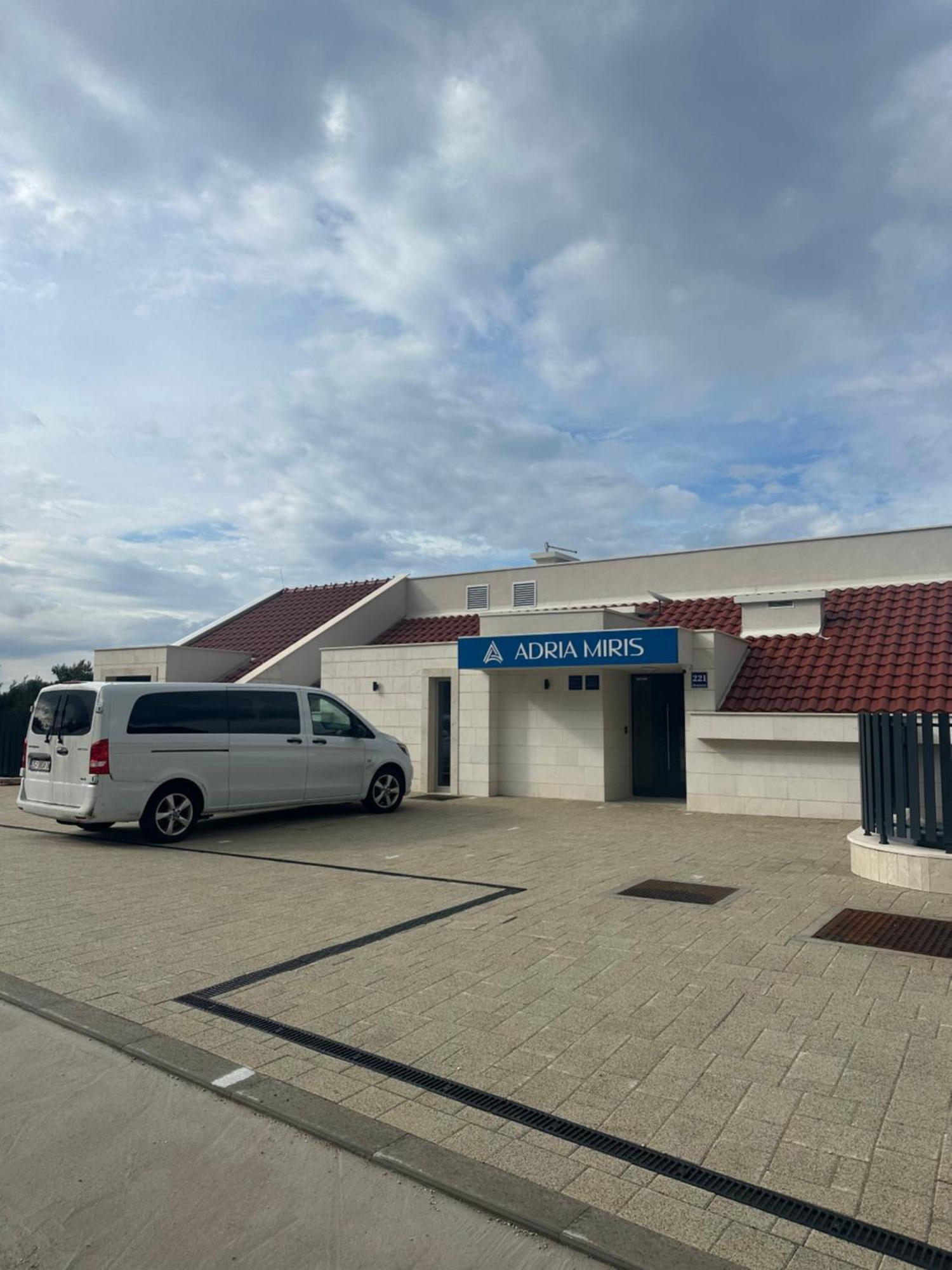 Adria Miris Apartments Drasnice Luaran gambar
